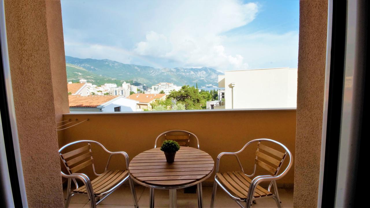 Apartments Bracanovic Budva Bagian luar foto