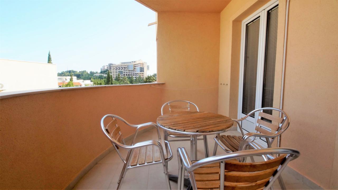 Apartments Bracanovic Budva Bagian luar foto