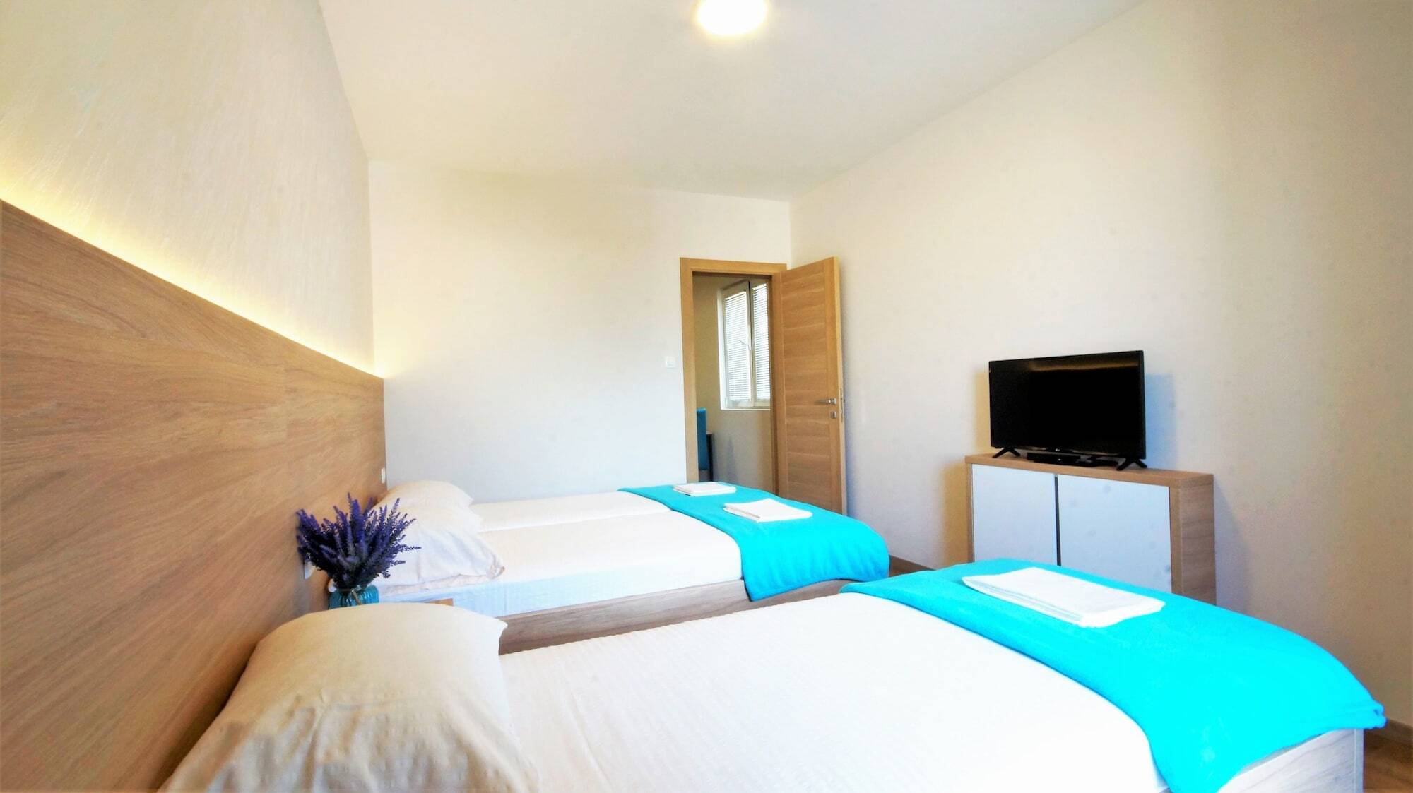 Apartments Bracanovic Budva Bagian luar foto